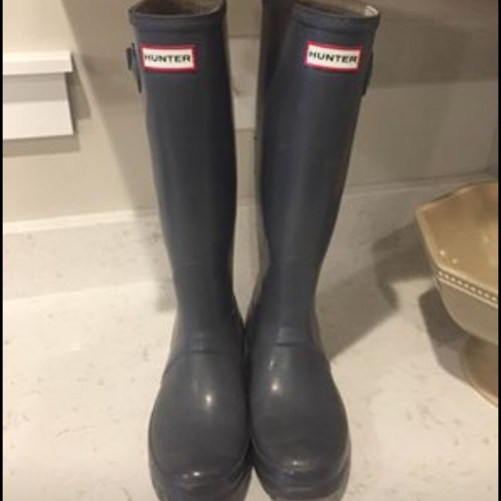 Hunter boots grey women’s 7